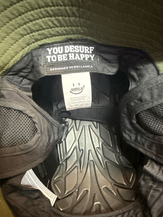 Чисто нова защитна шапка / каска за сърф и водни спортове Smile Surfwear
