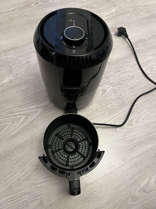 Air fryer friteuza aer cald Tefal 1.6L