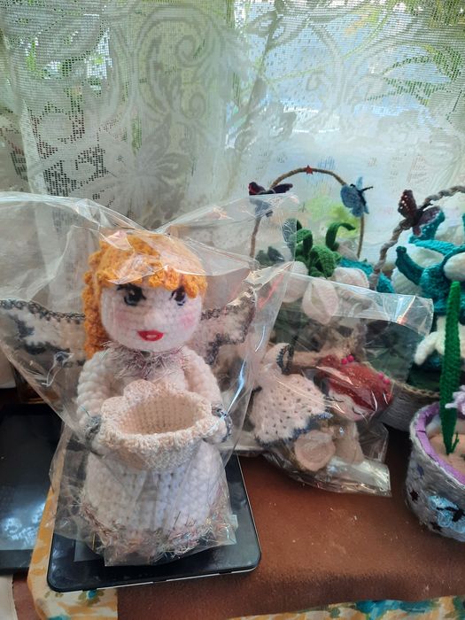 Flori crosetate si diverse figurine