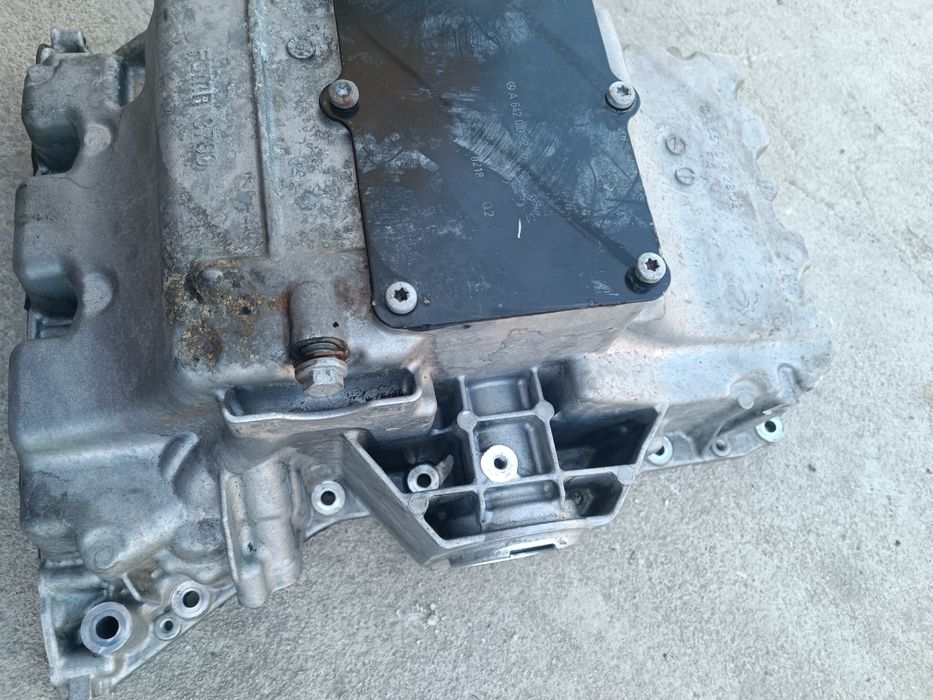 Оригинален маслен картер за Mercedes OM651