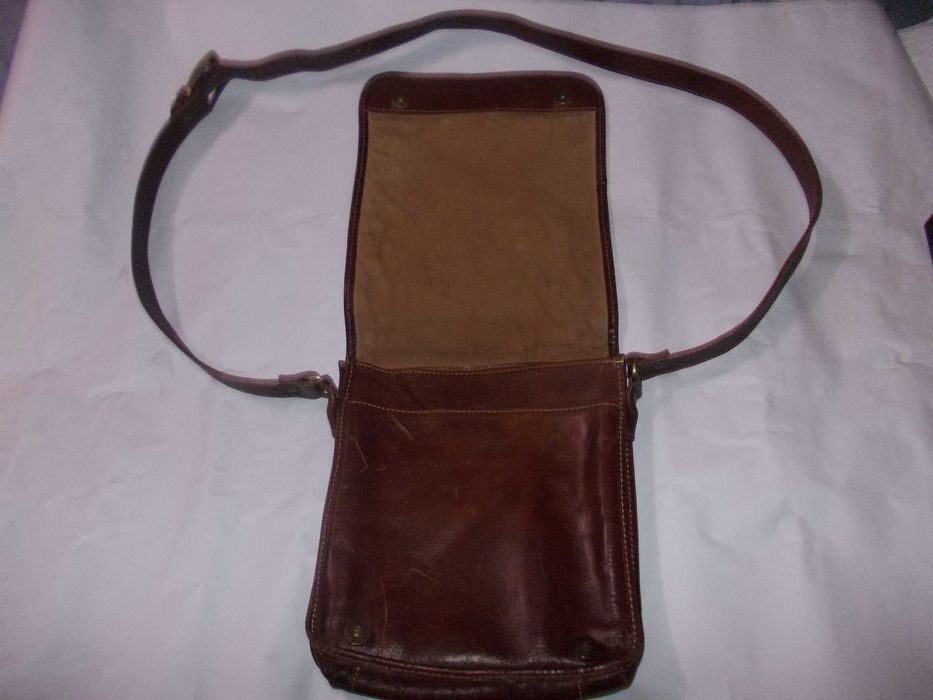 Borseta barbat piele naturala bivol geanta medie 29cm Italy Poze reale