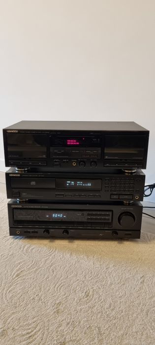 Linie Kenwood, receiver, cd player si dublu deck, perfecta stare