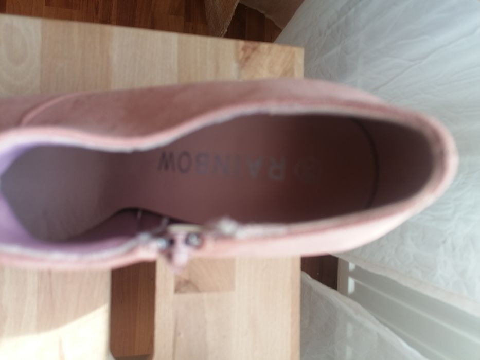 Ghete dama scurte cu toc și platforma