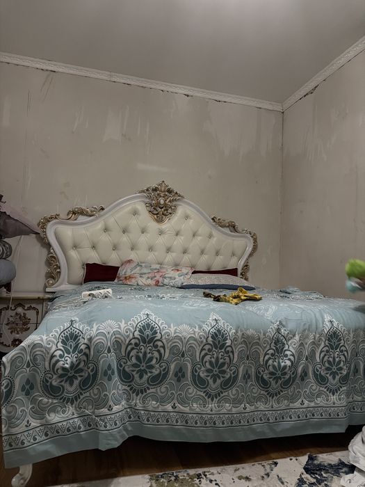 Спальный диваан комодымен сатылады келісім бар