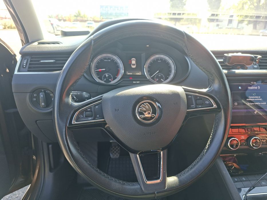 Skoda  Octavia 1.6TDI, distributie schimbata, revizie efectuata, scaune incalzite, nu necesita investitii