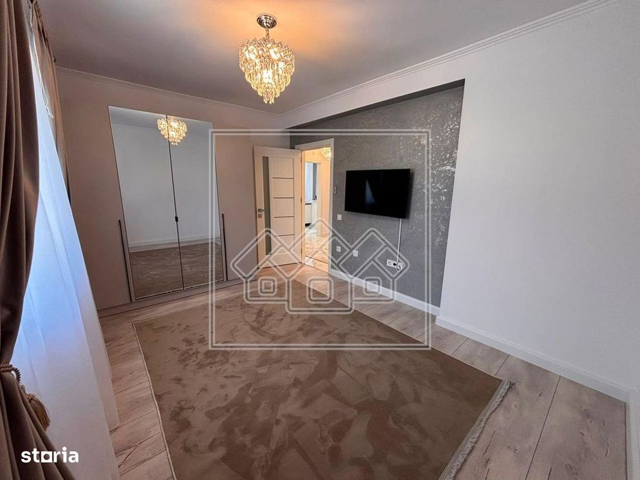 Penthouse de lux cu 5 camere, loc de parcare, ansamblu nou