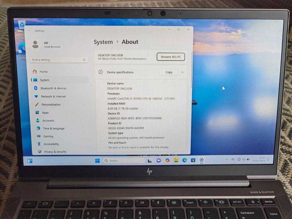 HP ZBook Firefly 14" G7 * i5-10210U * 256GB * 8GB