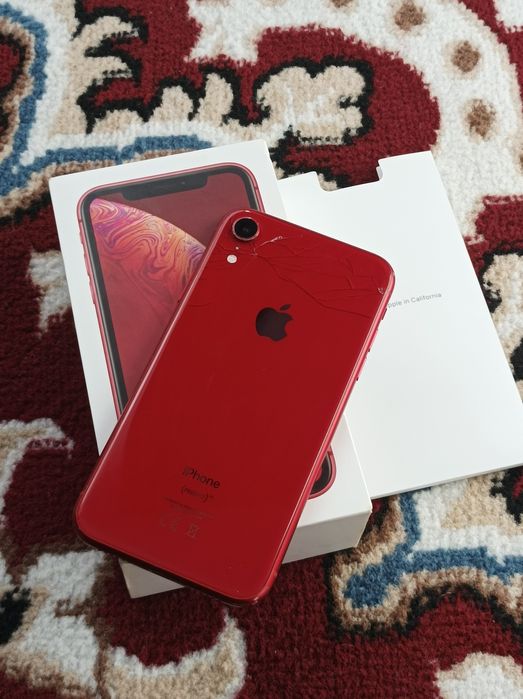 iPhone XR 64gb в хорошем состояний