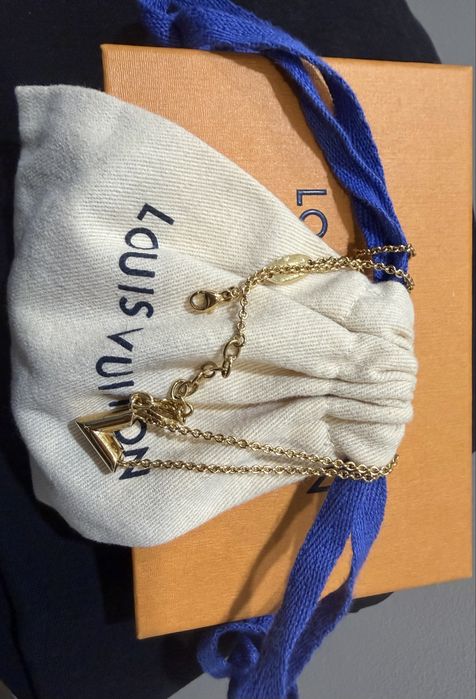 Подвеска от бренда LV оригинал