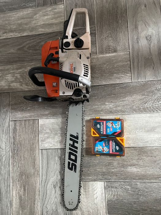 Продам бензопилу