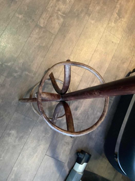 Aнтична дървена закачалка (ръчна изработка)