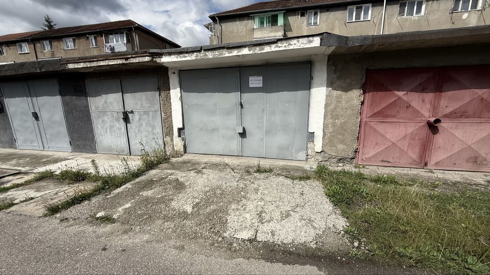 Garaj, str Viitorului