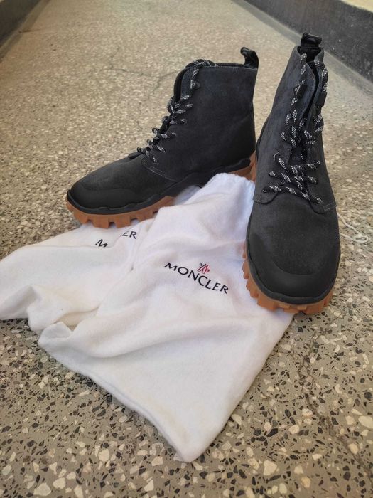 Обувки Moncler 42