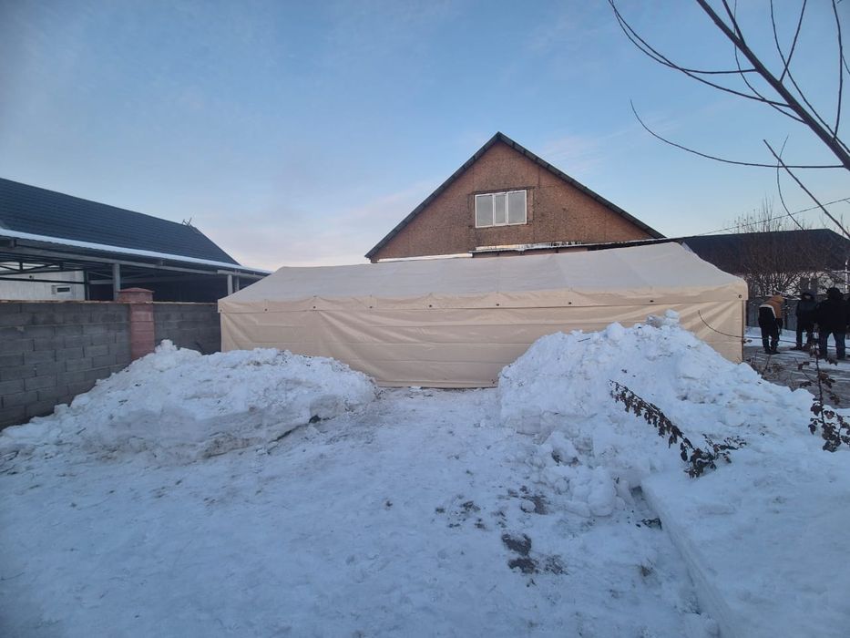 Продается палатка 10*5, на 60-100 человек