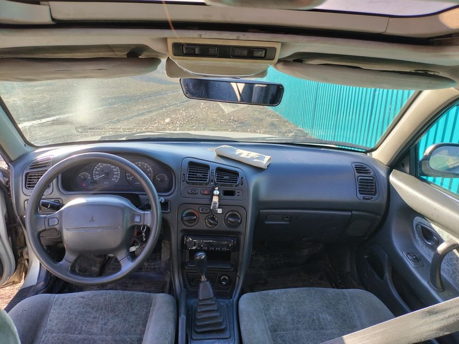 Митсубиси галант