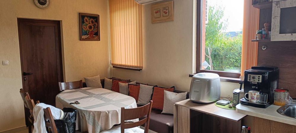 Дава се под наем Къща в Павел баня - 200 кв.м за 1530 € - Снимка #3