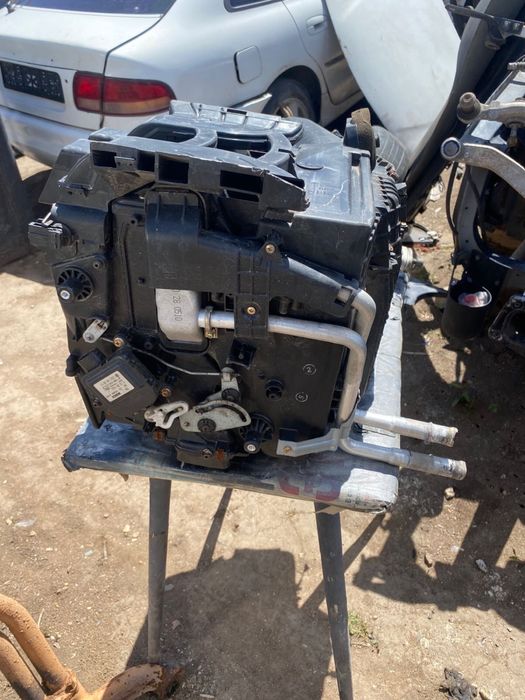 Корпус печки Ауди а6 с5