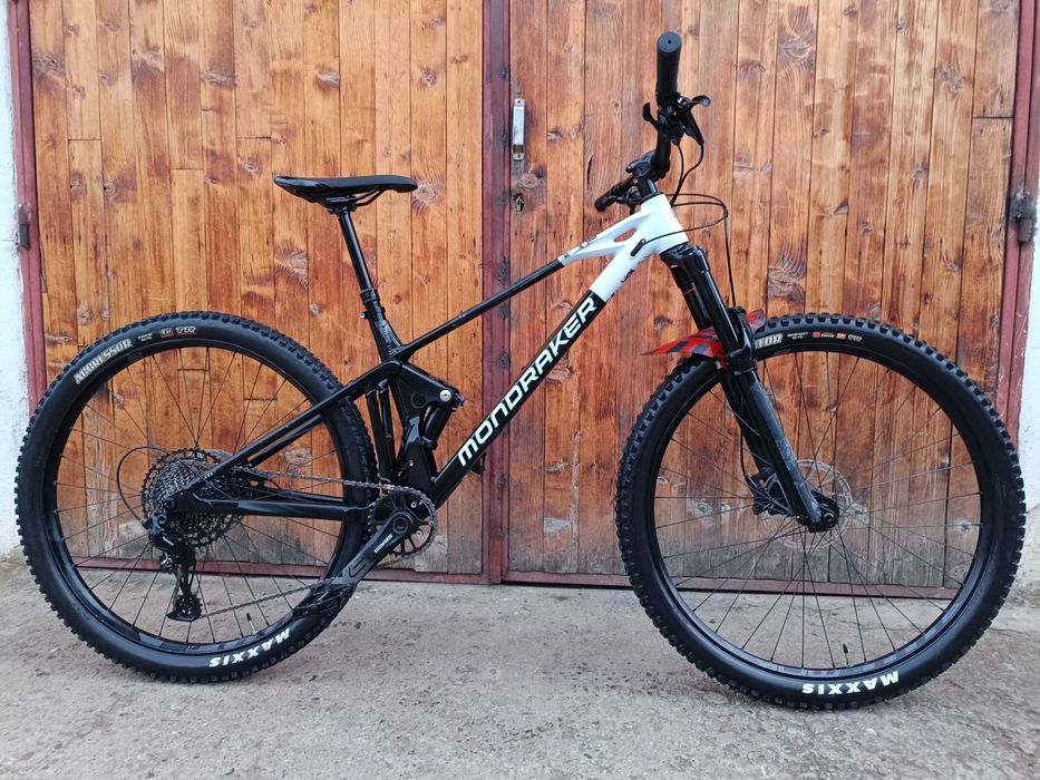 2025 Mondraker Raze