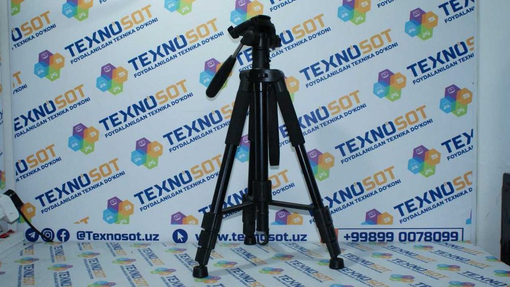 Фотоаппарат Canon EOS M200