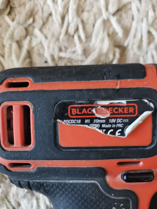 Mașina de inșurubatBlack Black Decker
