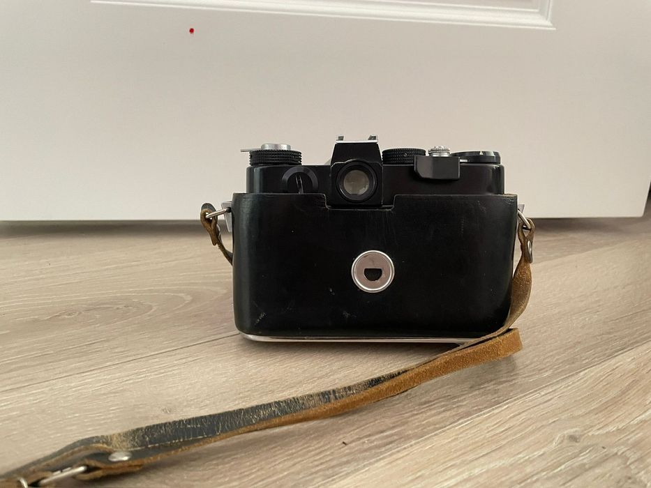 Продам Фотоаппарат ZENIT