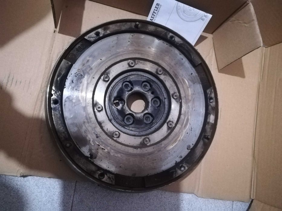 Съединител комплект volvos40 1.6d