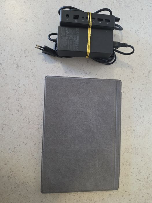 Tableta microsoft surface 4pro