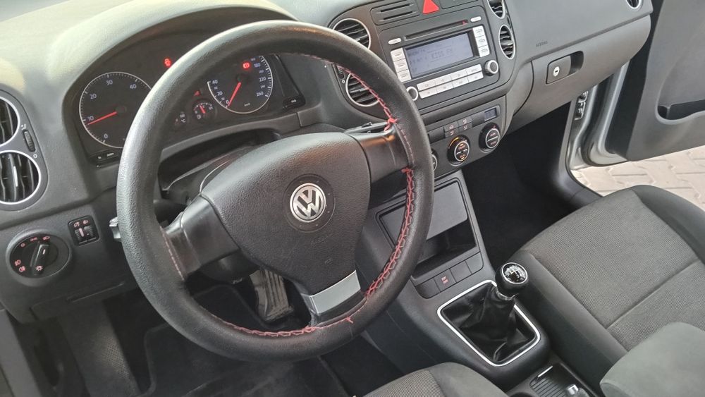 Vând vw golf 5 plus 2008
