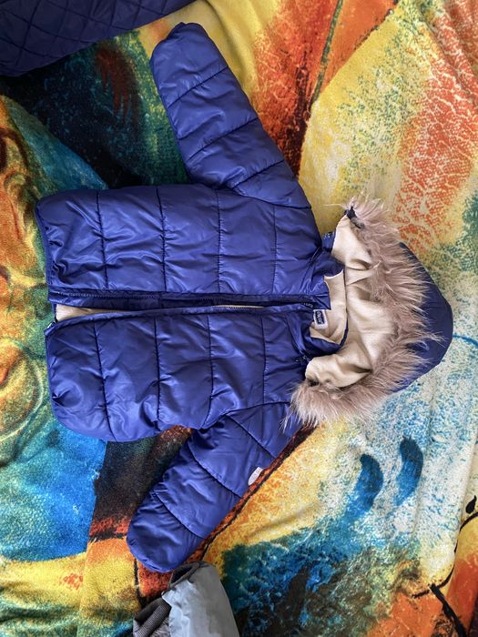 Продам детские куртки