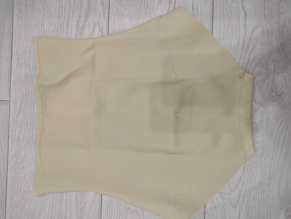 Дамско стягащо бельо