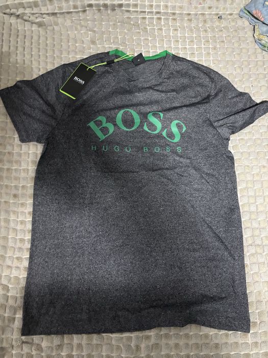 Футболка М размер 11500