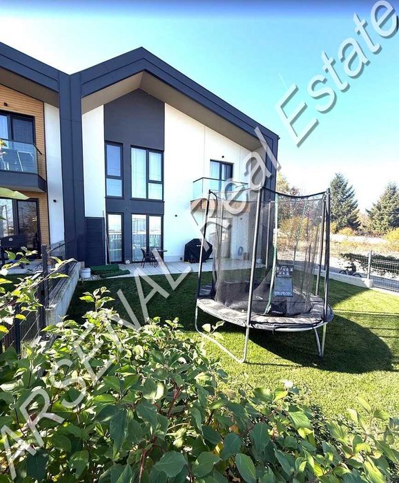 Дава се под наем Къща в София, Симеоново - 195 кв.м за 2493.39 € - Снимка #10