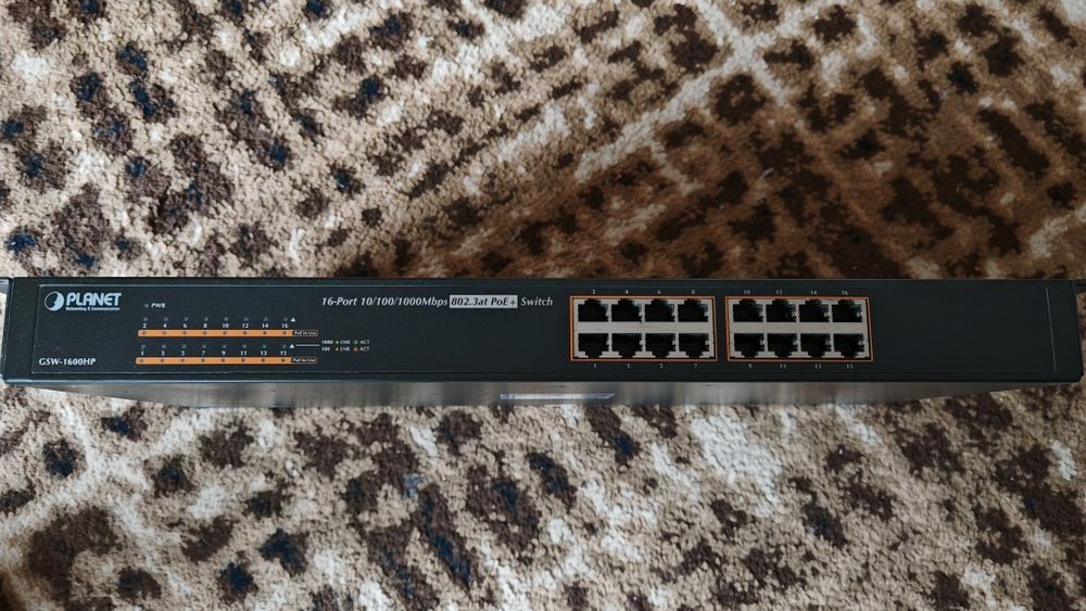 PLANET GSW-1600HP – Switch Gigabit PoE+ 16 Porturi, 220W