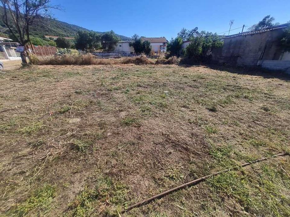 Продава се парцел с площ 350 м2 в Аспровалта, Гърция