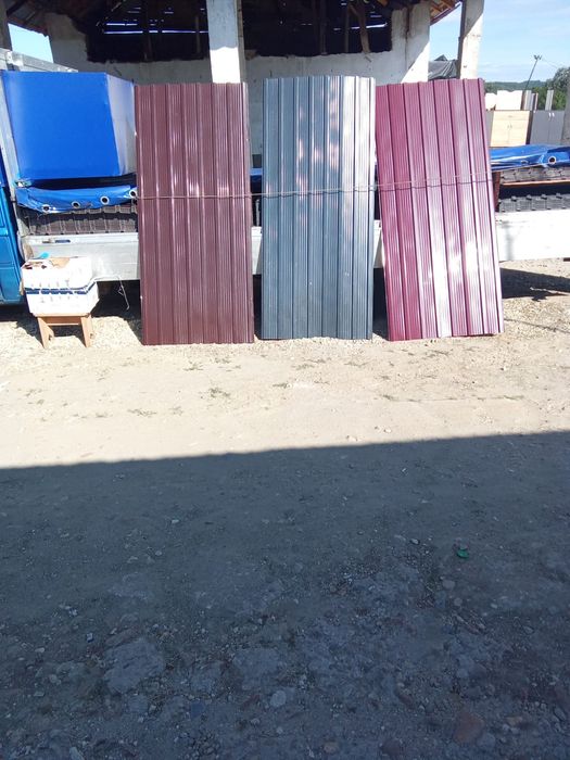 Tablă cutată la cele mai bune prețuri cu transport gratuit 17 RON pe b