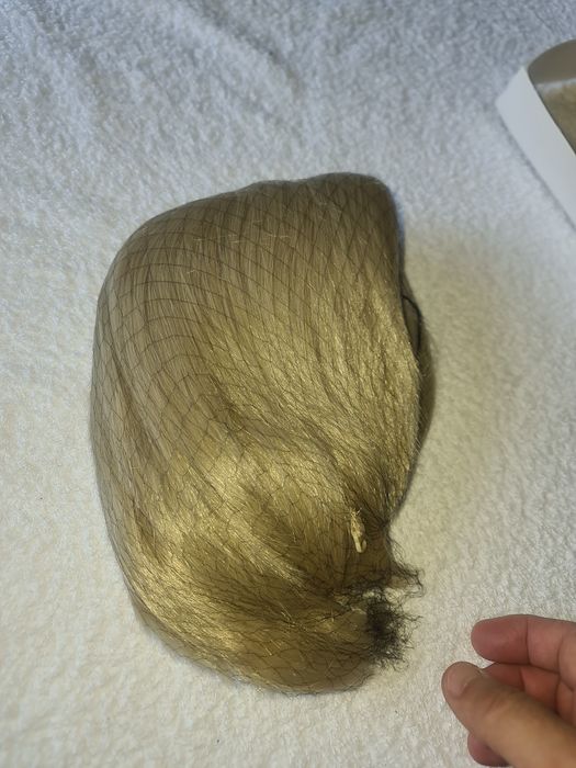 Перука Блонд закупена от Китай