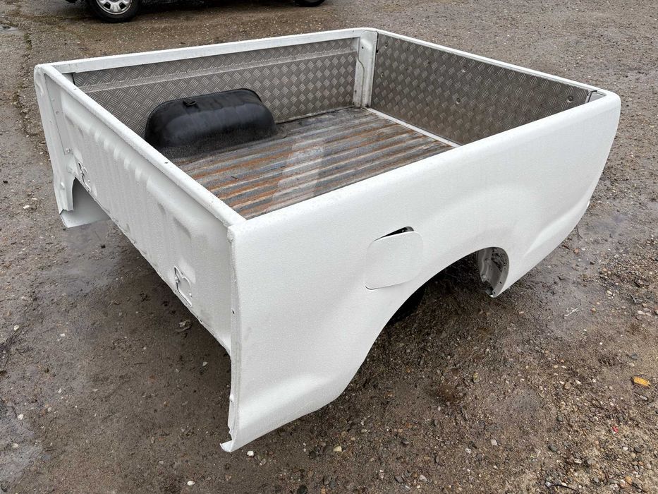 BENA TOYOTA HILUX EXTRA CAB 2005-2015 import ITALIA fara rugina