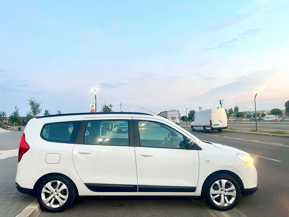 Dacia lodgy 2013