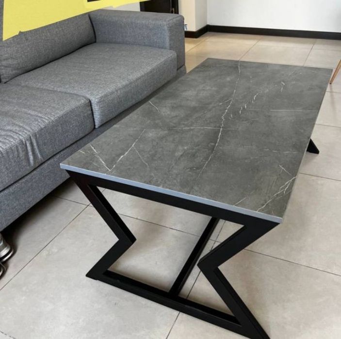 Журналний стол в стиле лофт