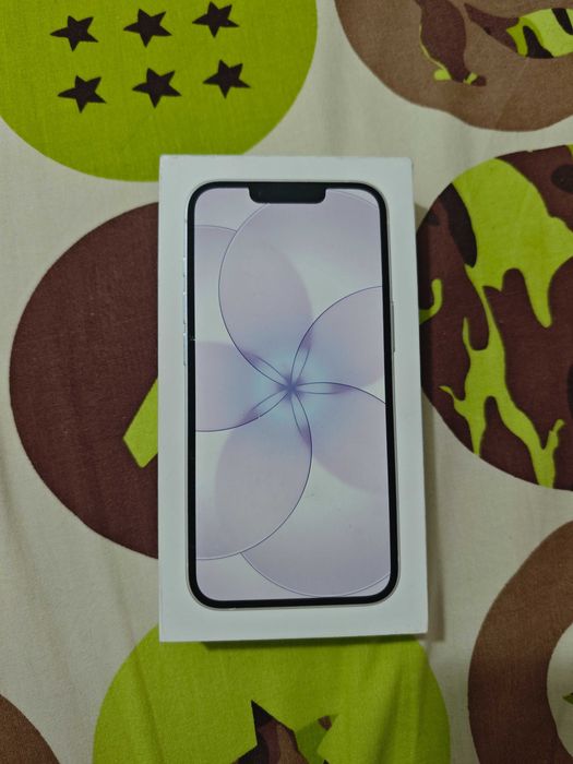 Apple iPhone 17e 256GB White нов неотварян