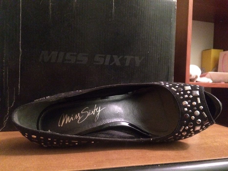 Новые туфли Miss Sixty, черные