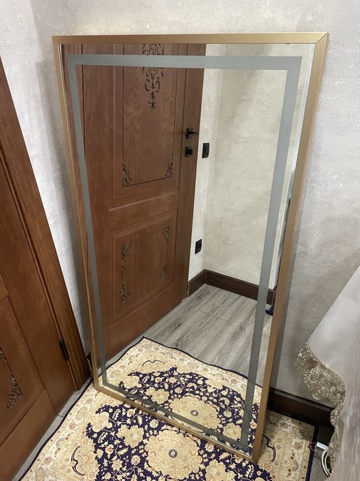 Продам новое зеркало