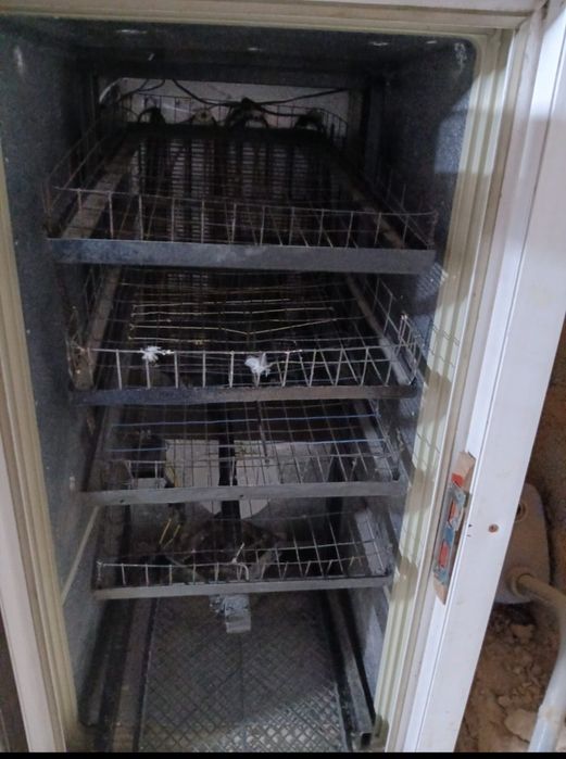 Продам инкубатор состояние идеальное