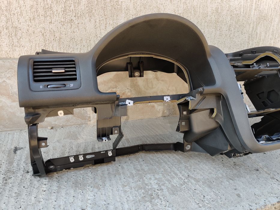 Plansa bord Volkswagen Golf 5 Jetta Golf Variant 1K0 2008 1.9 TDI BLS