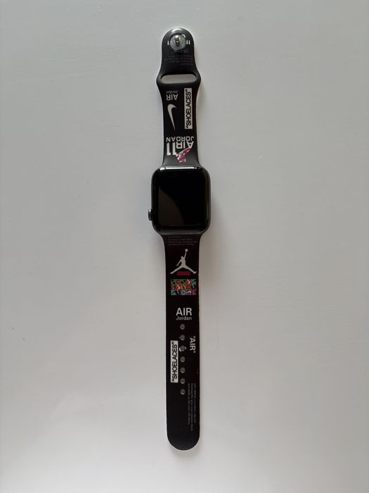 Apple Watch Series SE Gen 1