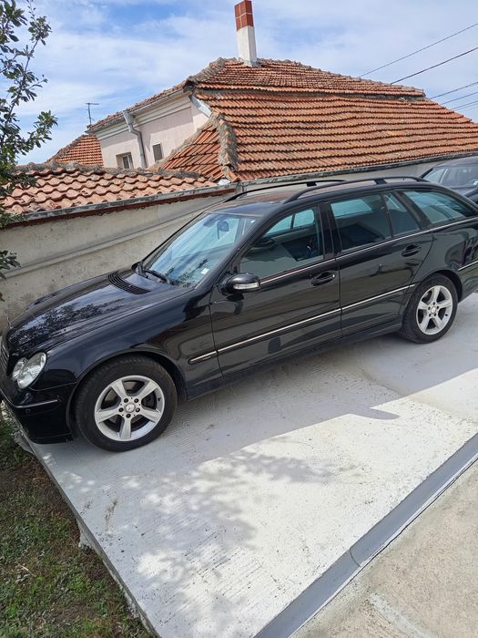 Mercedes 230 V6 204 k.c