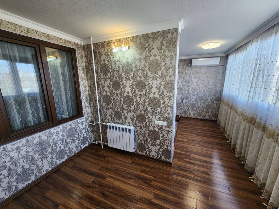 Kvartira sotiladi Qoraqamish 2/3 3 xona