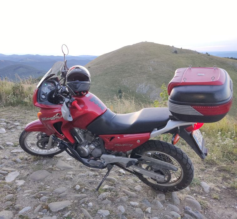 Хонда Трансалп 650