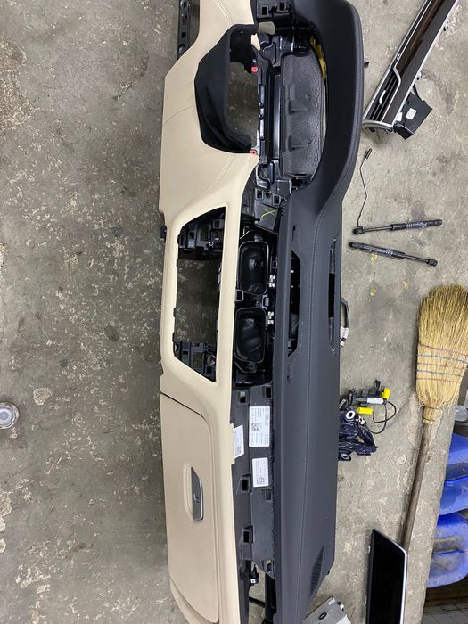 Bmw G11 табло без аербег