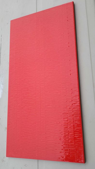 Faianta rosie  20× 40 cm